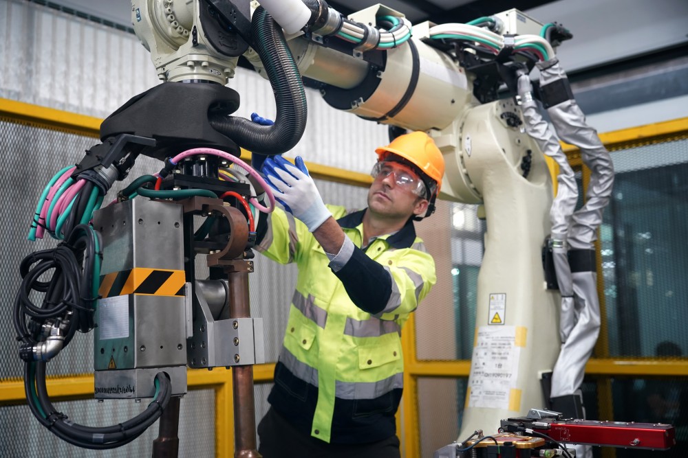 Desaf&iacute;os en materia de SST de la rob&oacute;tica avanzada y la inteligencia artificial